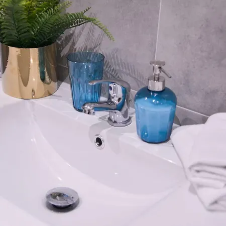 Vatican Miro Holidays 로마